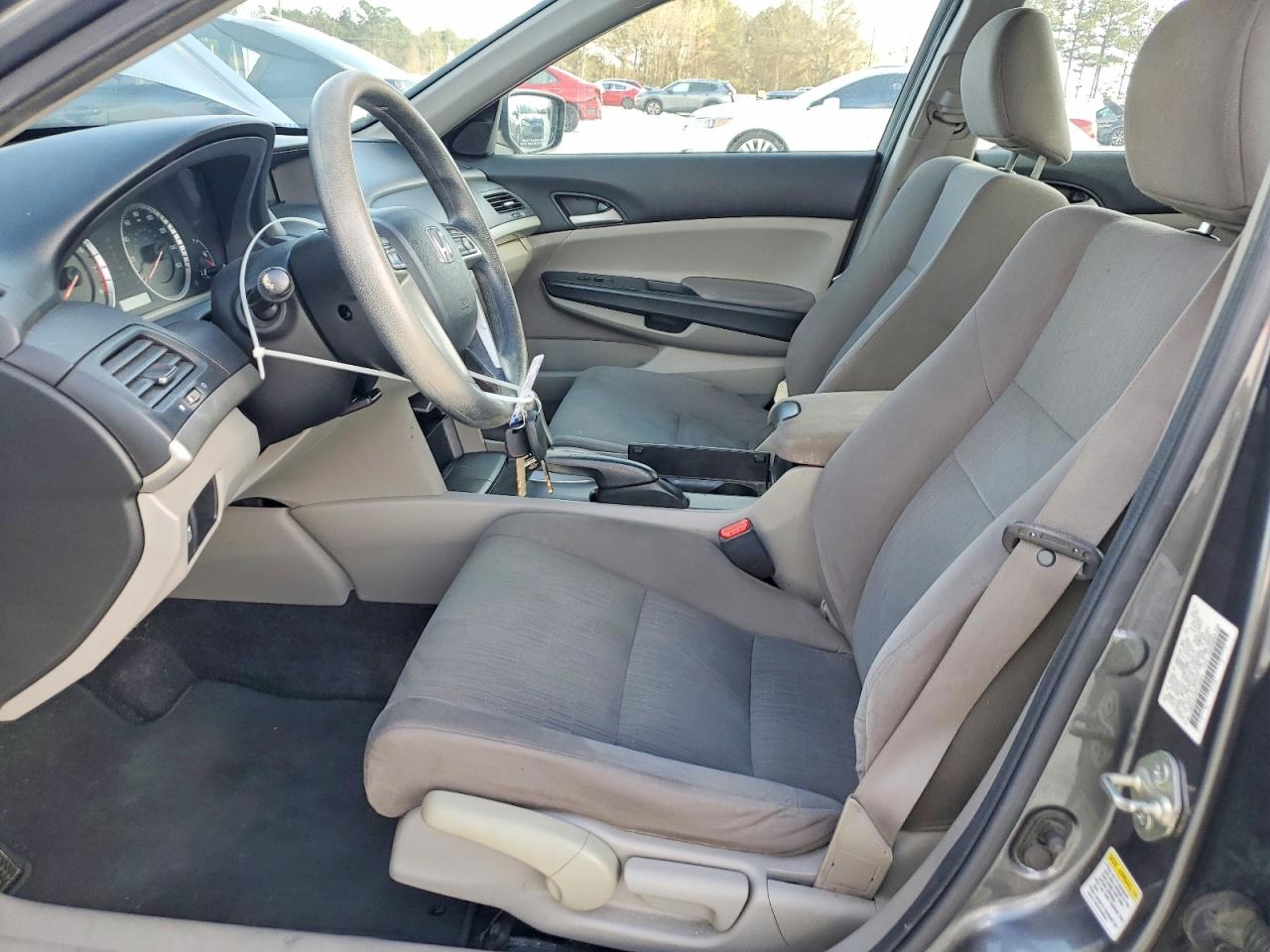 2012 HONDA ACCORD LX photo 13