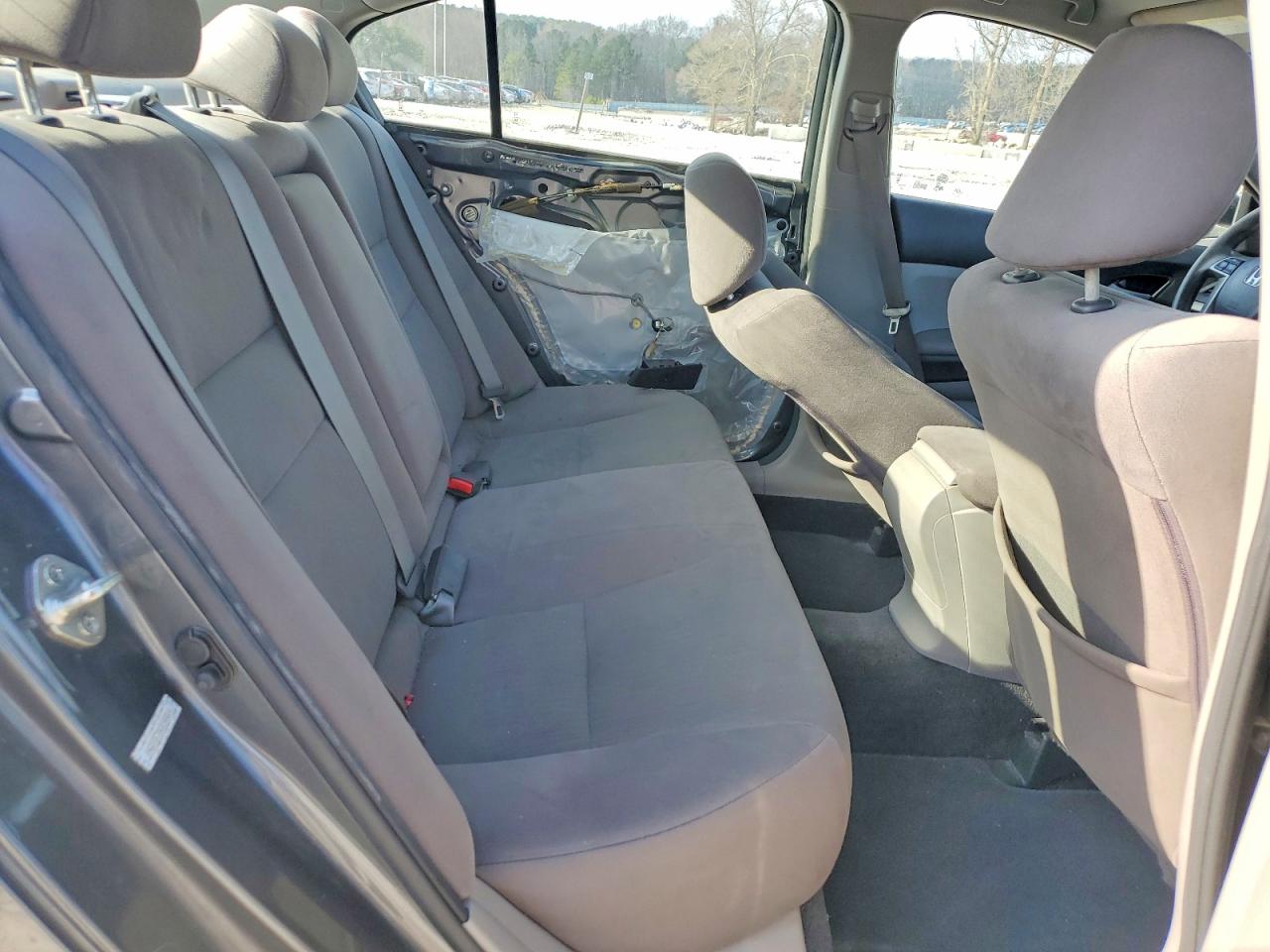 2012 HONDA ACCORD LX photo 19