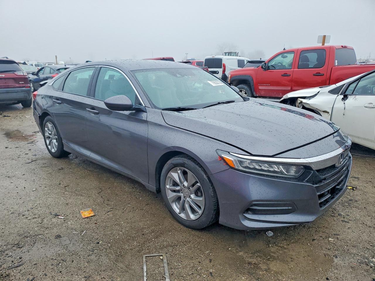 2018 HONDA ACCORD LX photo 4