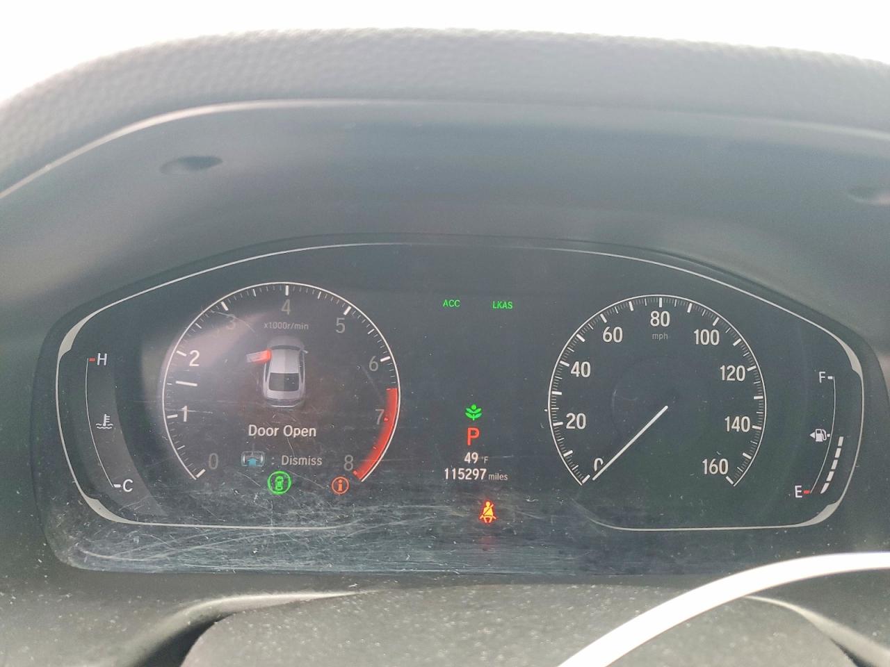 2018 HONDA ACCORD LX photo 9