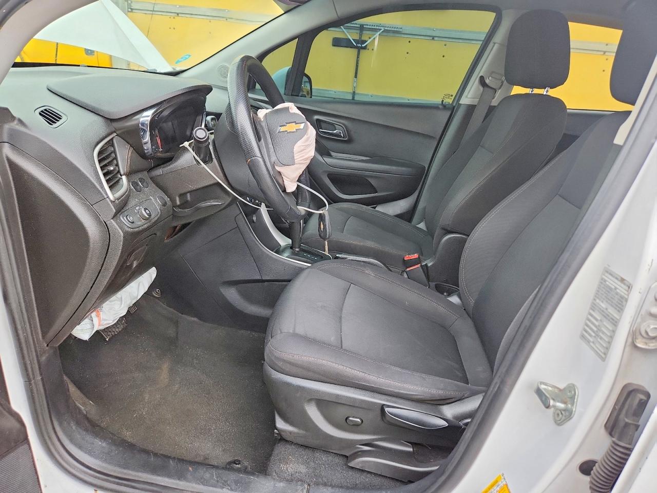 2020 CHEVROLET TRAX 1LT photo 19