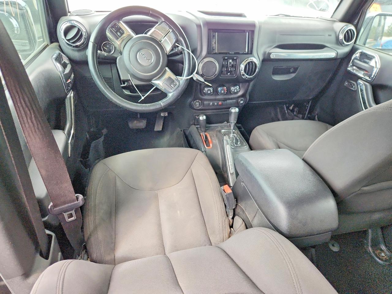 2015 JEEP WRANGLER UNLIMITED SPORT photo 15