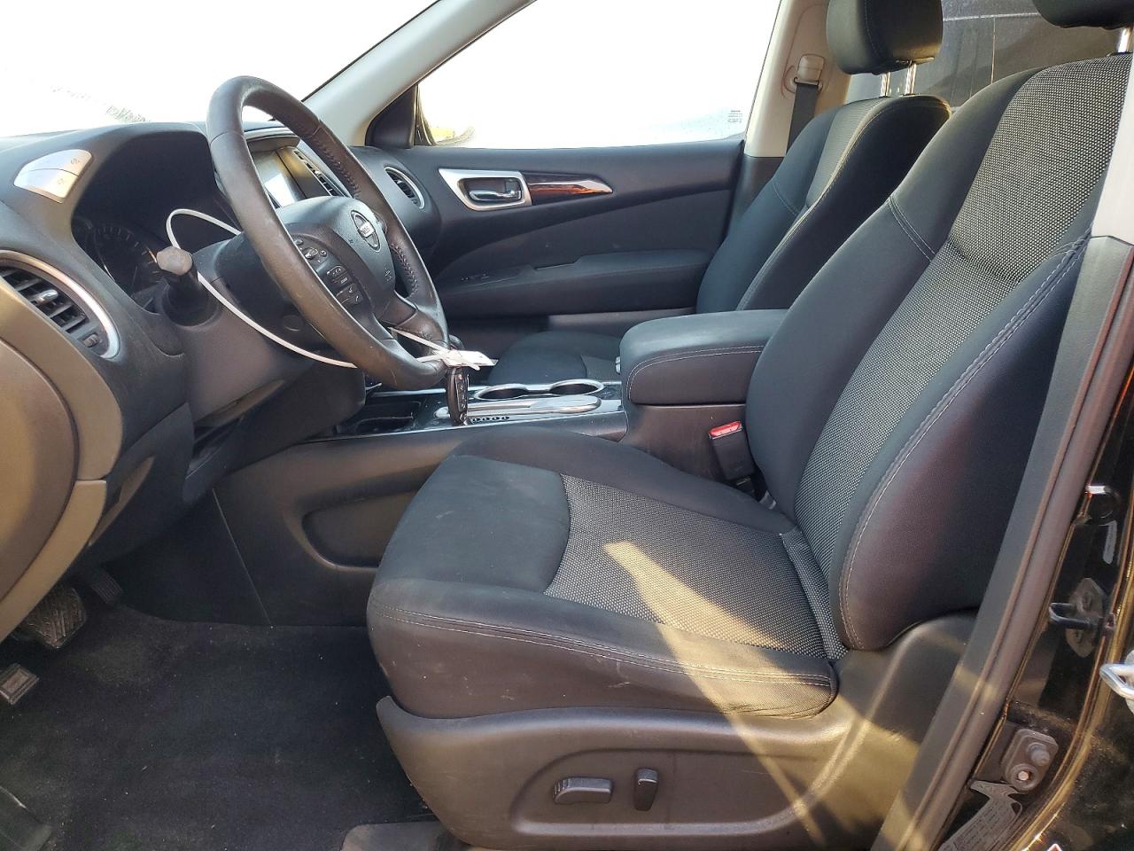 2017 NISSAN PATHFINDER SV photo 13