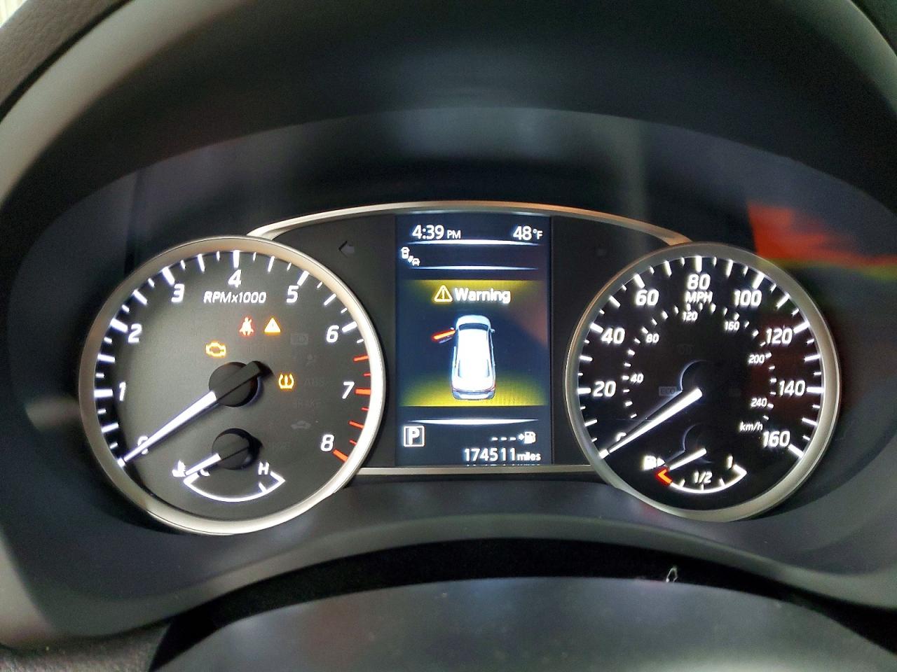 2016 NISSAN SENTRA SR photo 9