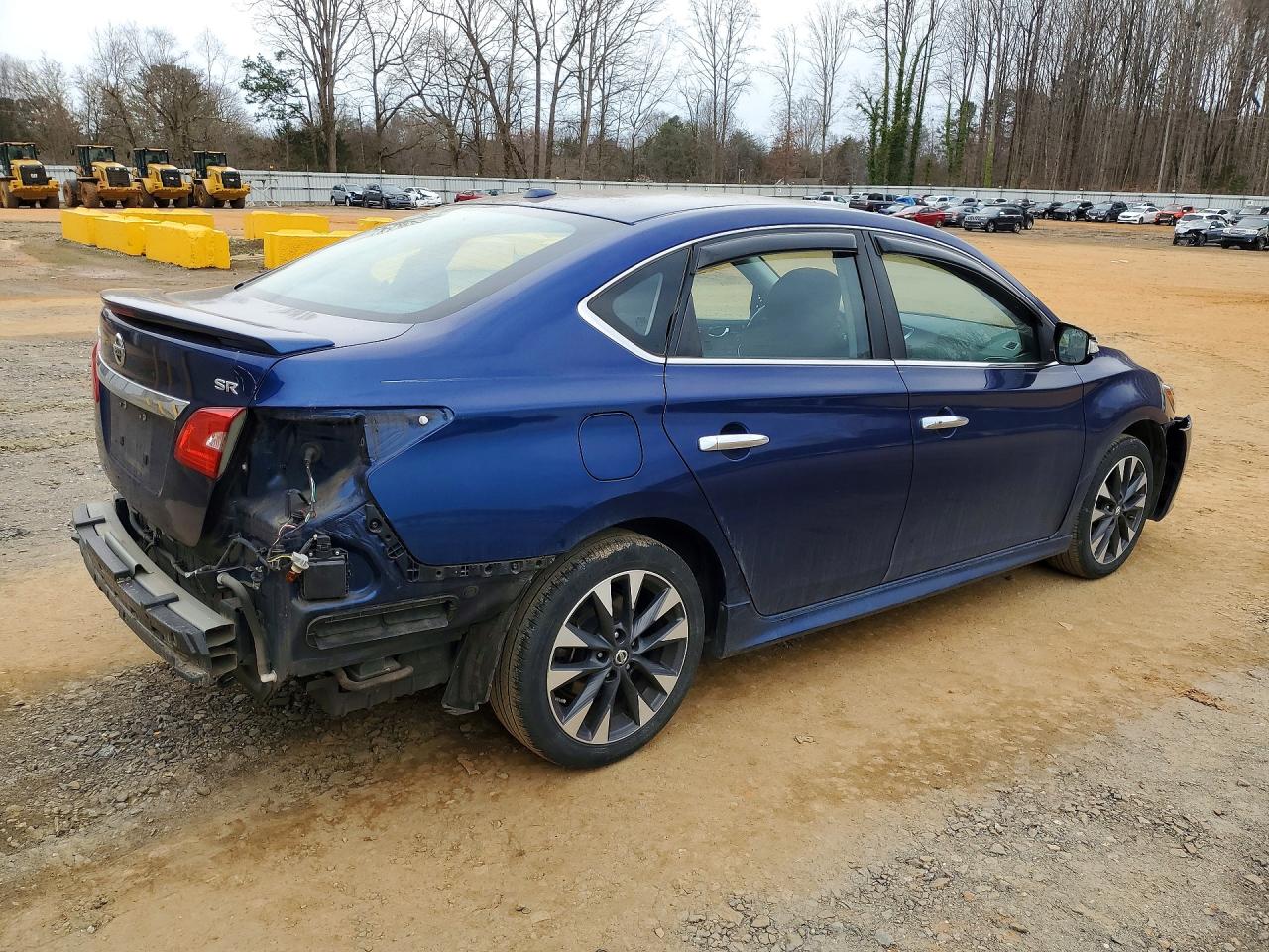 2016 NISSAN SENTRA SR photo 3