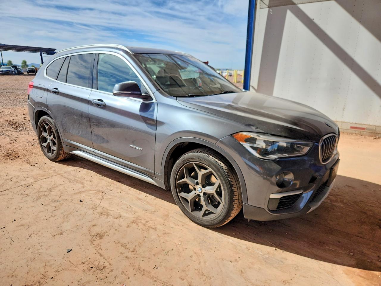 2016 BMW X1 XDRIVE28I photo 4