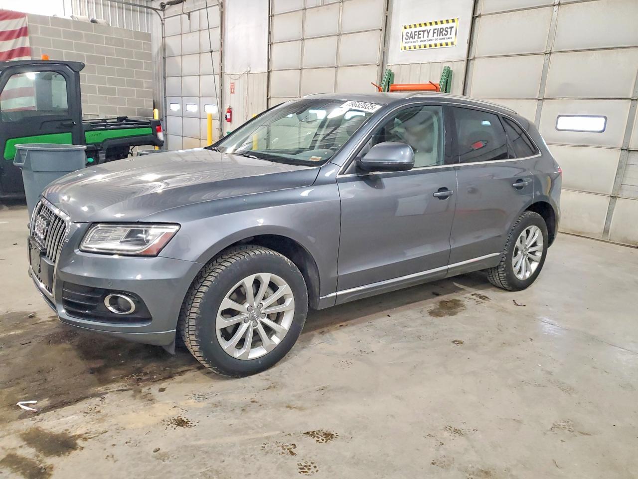 2013 AUDI Q5