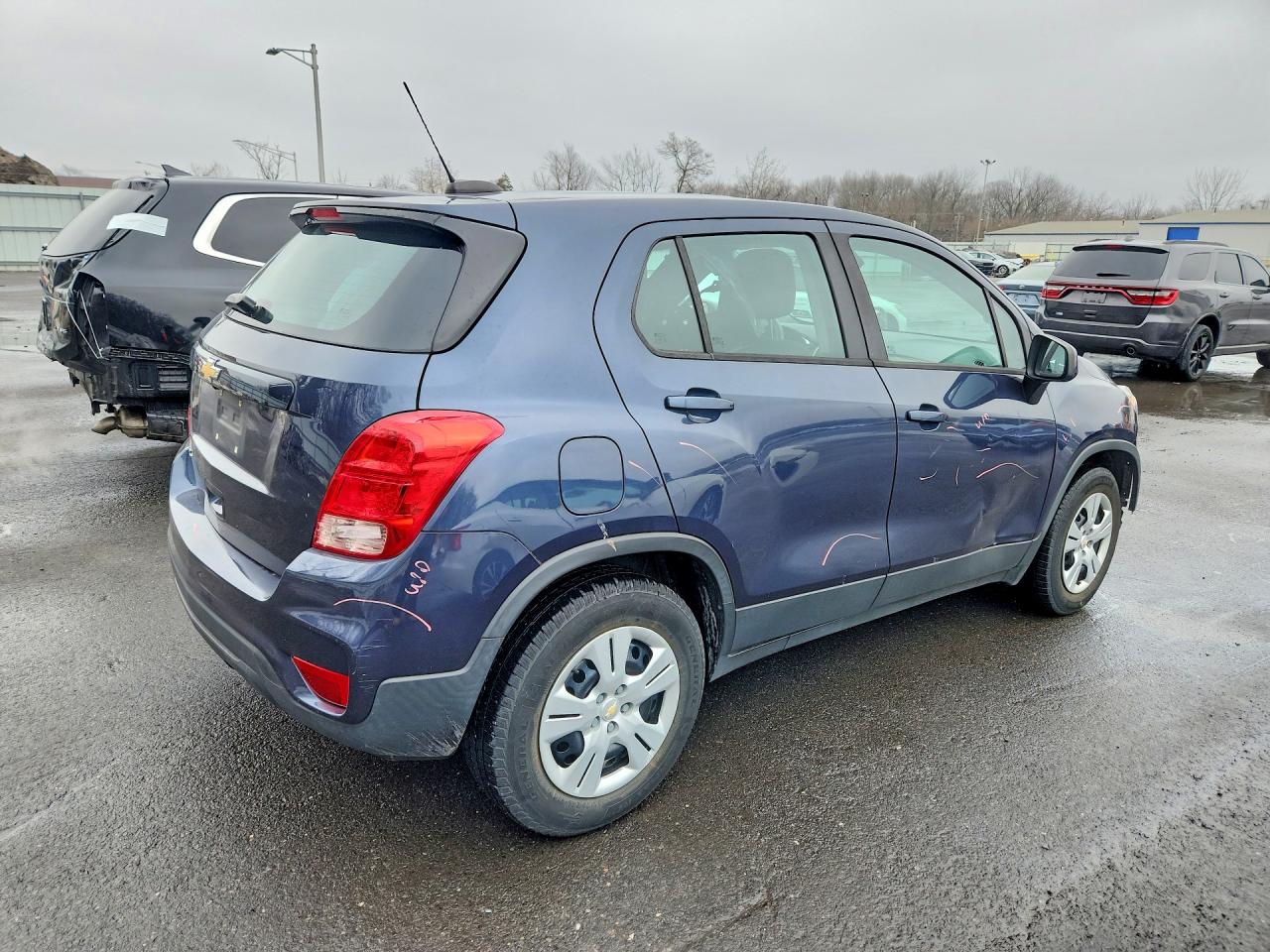 2018 CHEVROLET TRAX LS photo 5