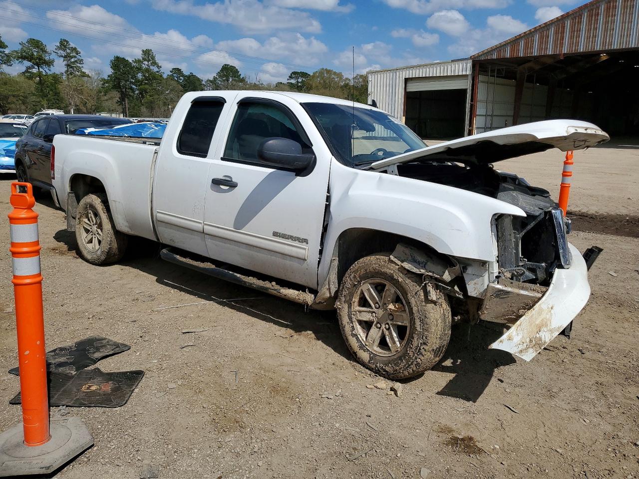 2012 GMC SIERRA C1500 SLE photo 4