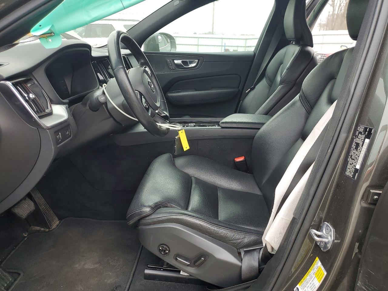 2019 VOLVO XC60 T6 MOMENTUM photo 7