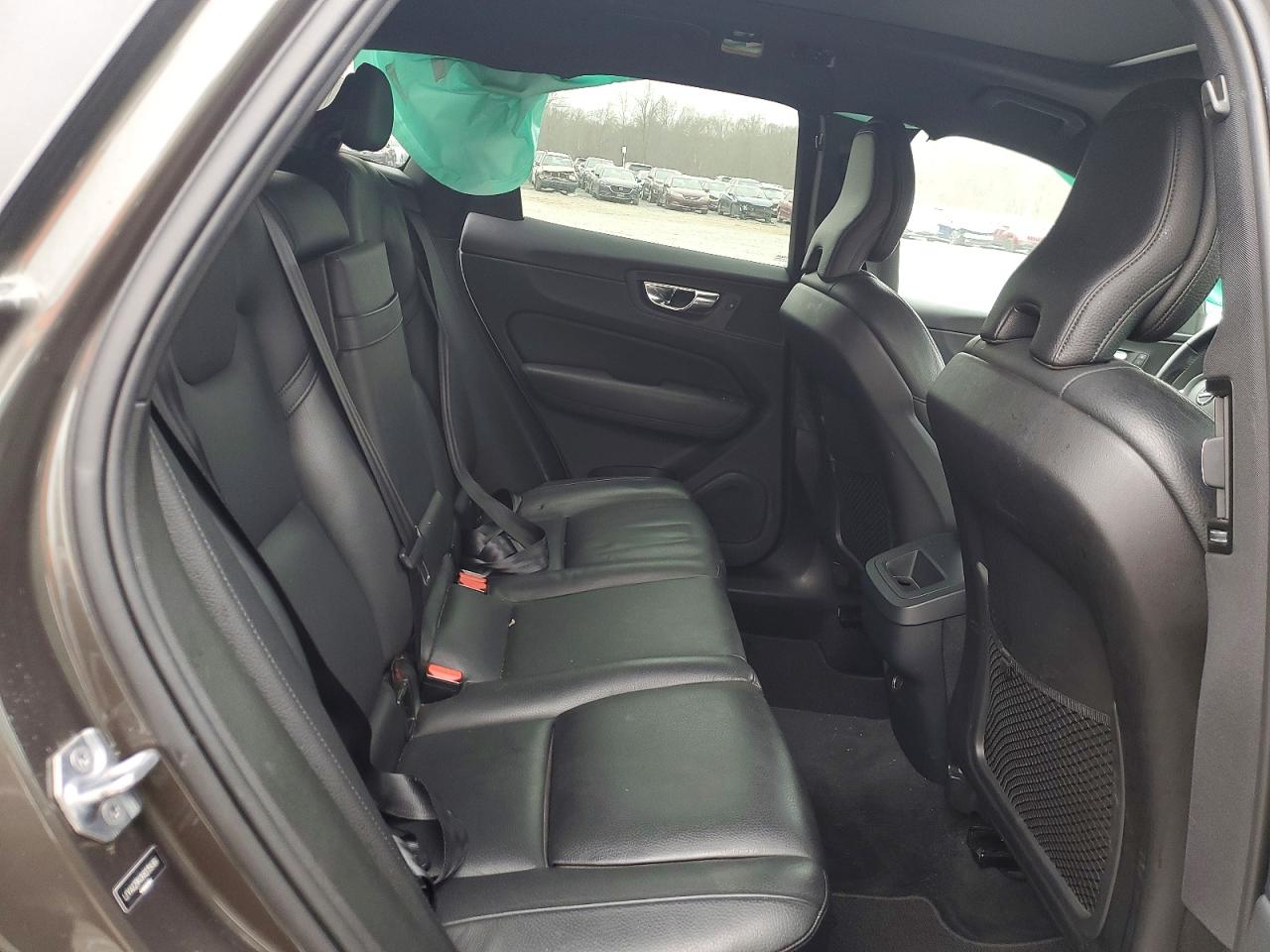 2019 VOLVO XC60 T6 MOMENTUM photo 11
