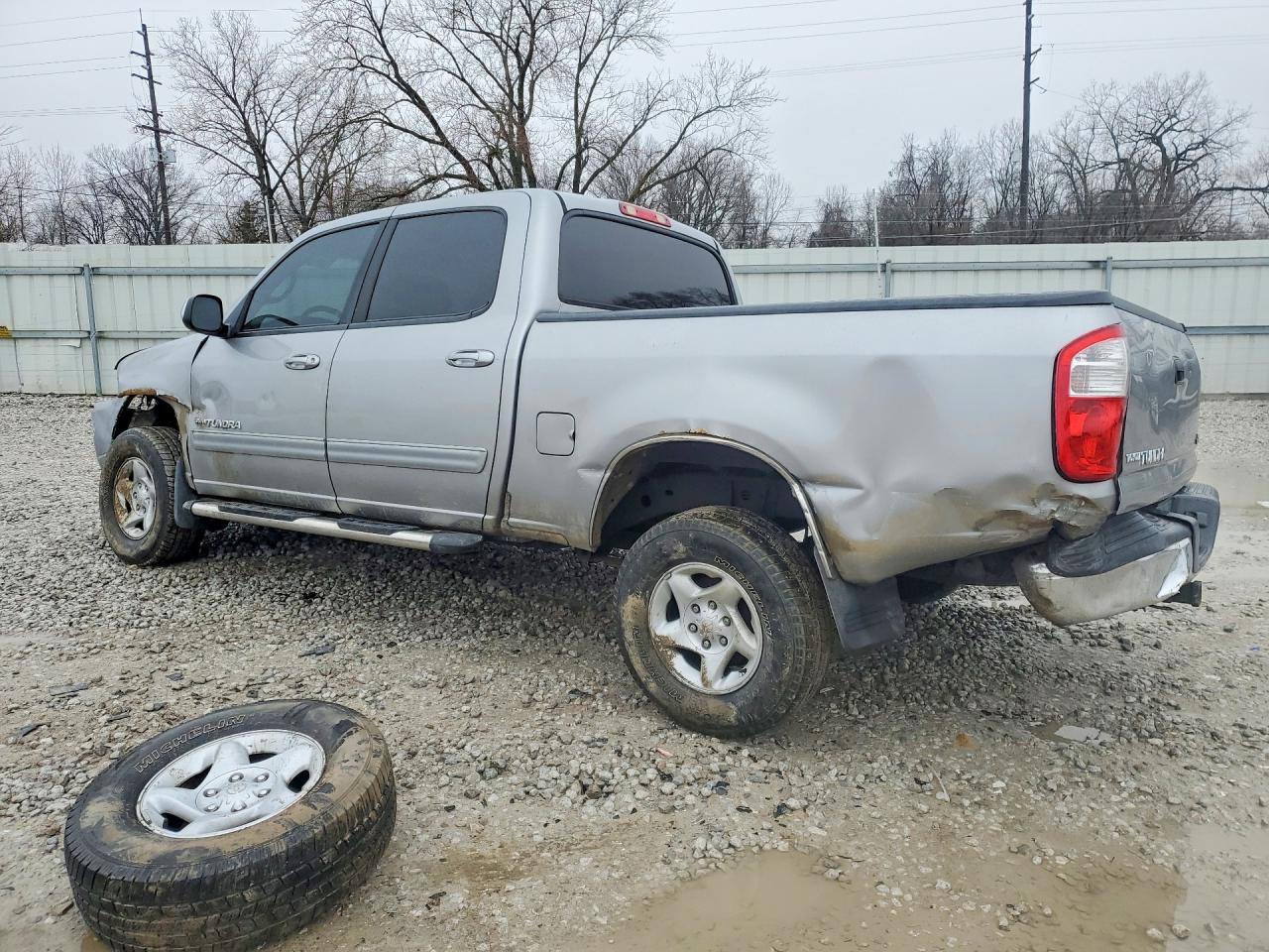 2004 TOYOTA TUNDRA SR5 photo 3
