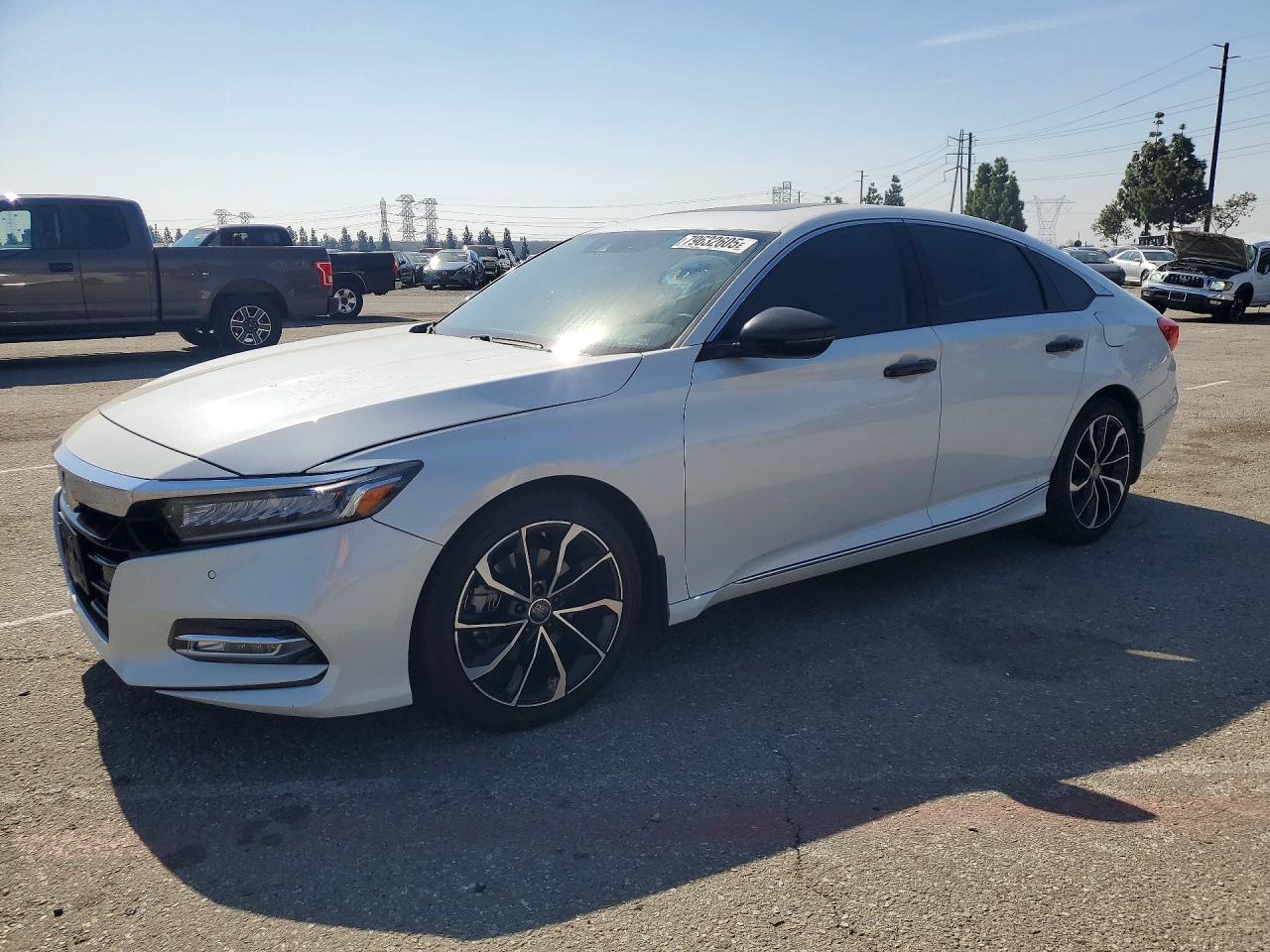 2018 HONDA ACCORD