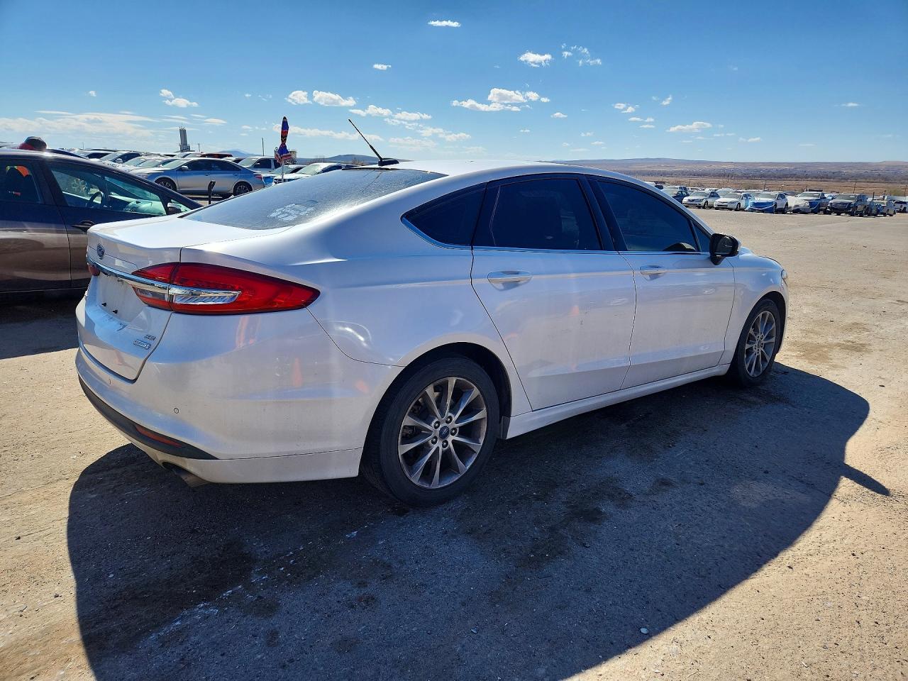 2017 FORD FUSION SE photo 7