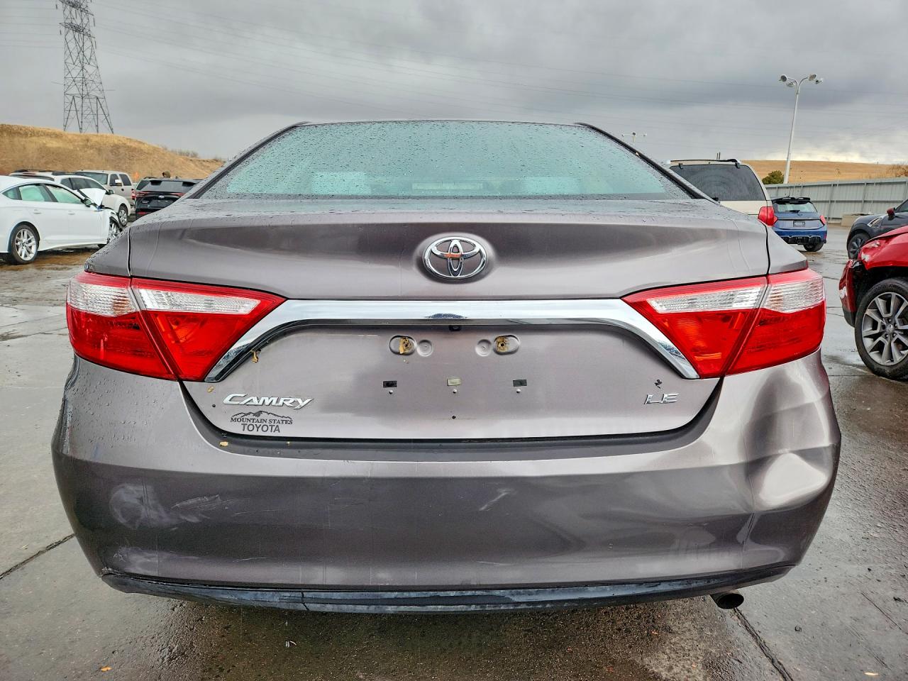 2015 TOYOTA CAMRY LE photo 6