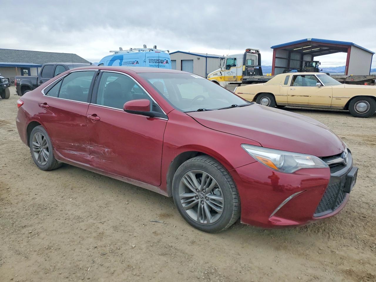 2016 TOYOTA CAMRY SE photo 7