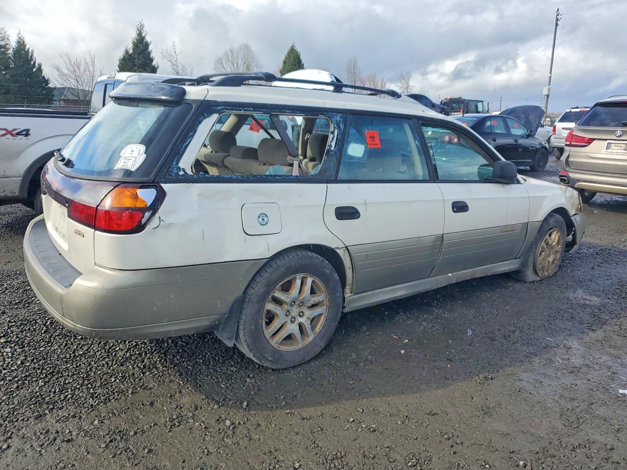 2002 SUBARU LEGACY OUTBACK photo 3