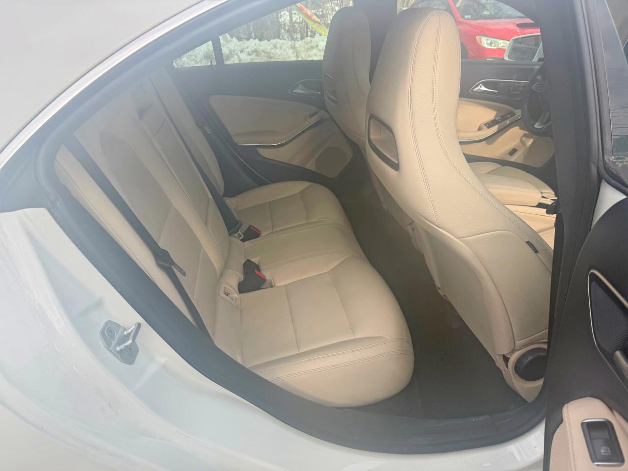 2016 MERCEDES-BENZ CLA 250 4MATIC photo 11