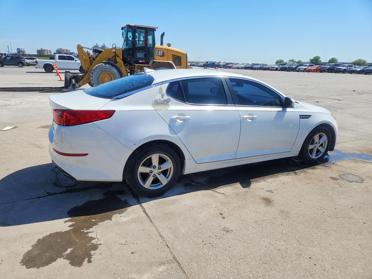 2015 KIA OPTIMA LX photo 3
