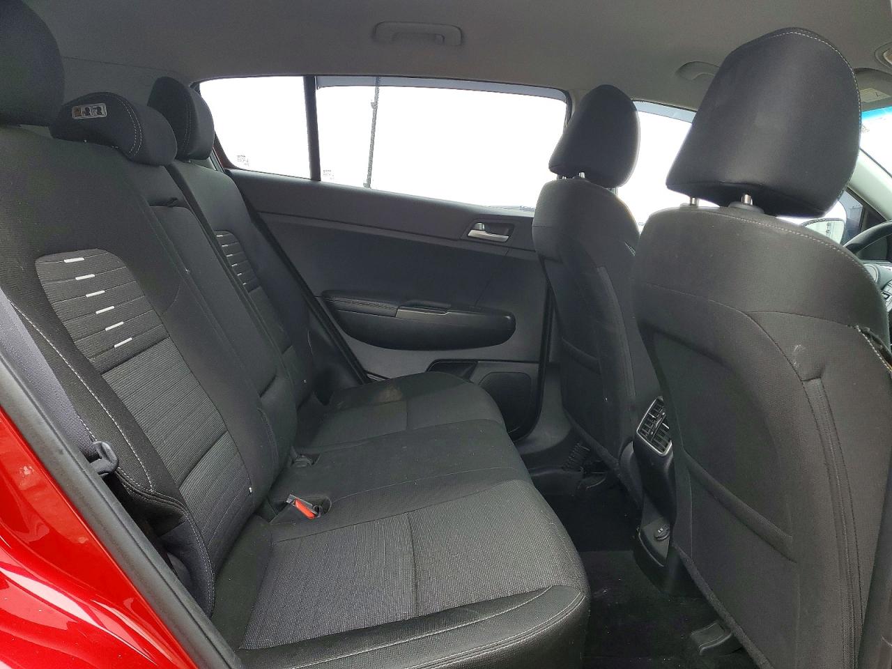 2018 KIA SPORTAGE LX photo 11