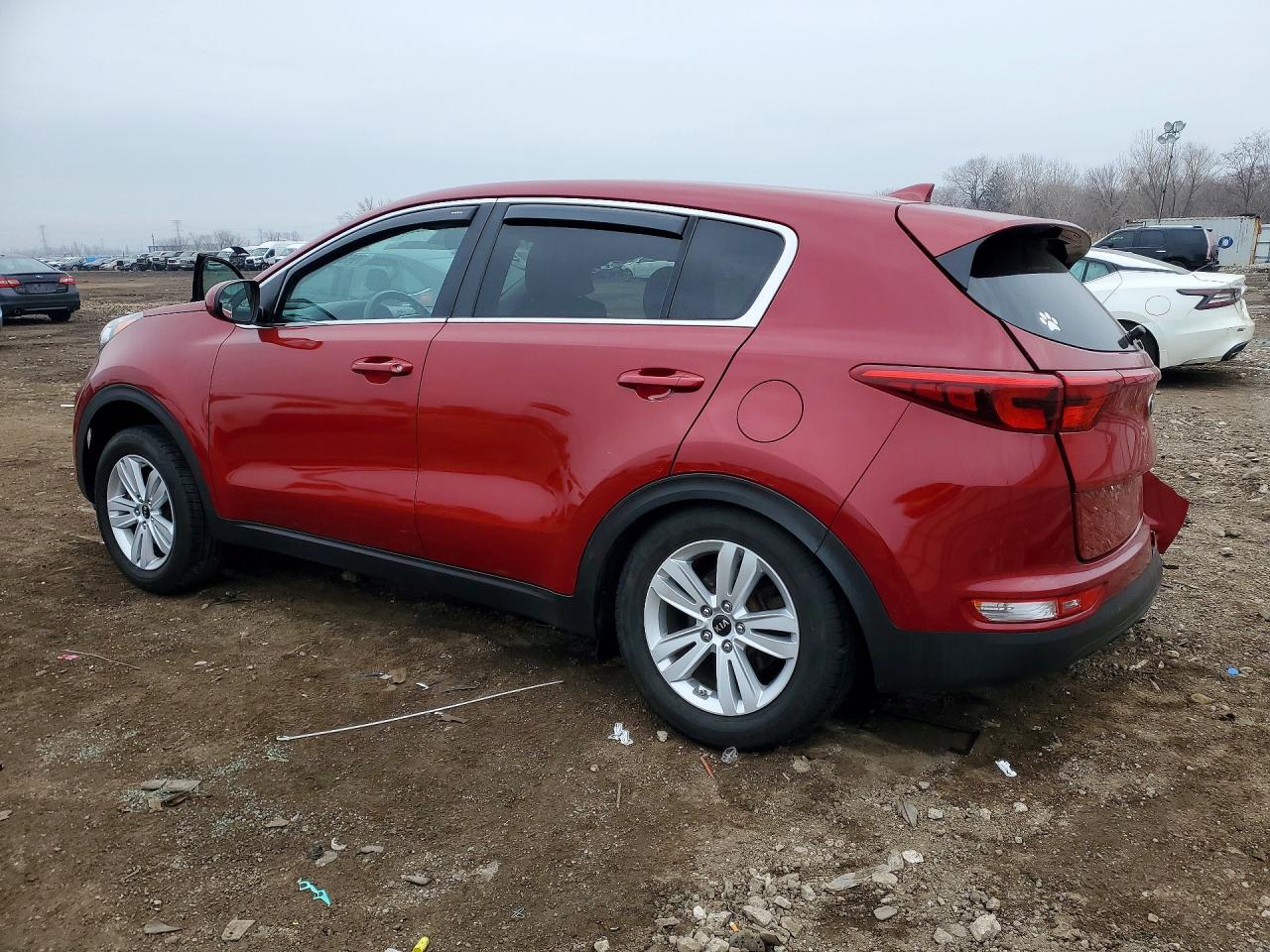 2018 KIA SPORTAGE LX photo 2