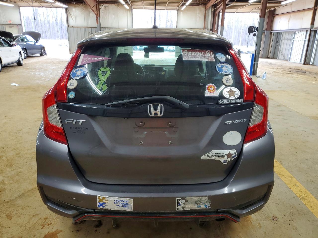 2018 HONDA FIT SPORT photo 16
