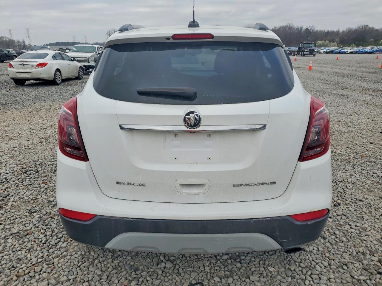 2018 BUICK ENCORE PREFERRED photo 16