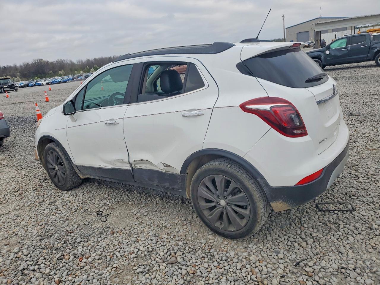 2018 BUICK ENCORE PREFERRED photo 4