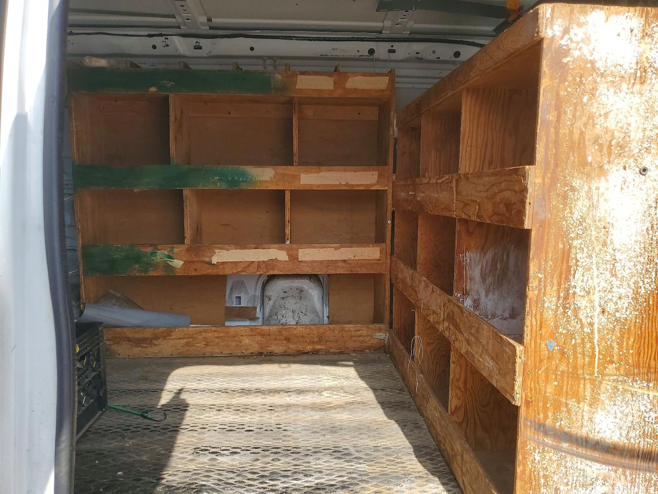 2001 FORD ECONOLINE E250 VAN photo 19