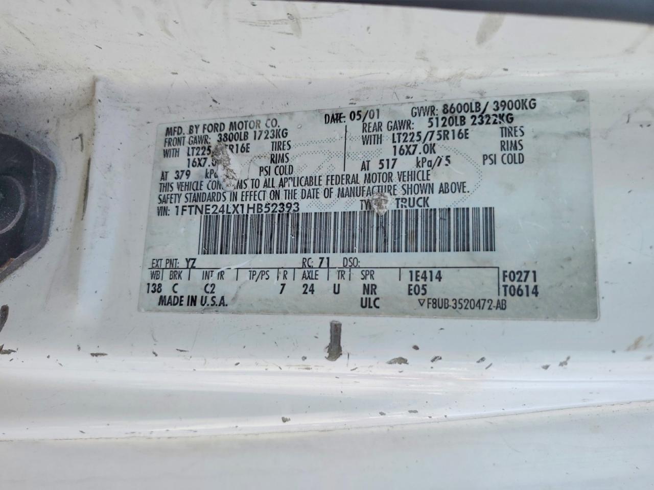 2001 FORD ECONOLINE E250 VAN photo 23