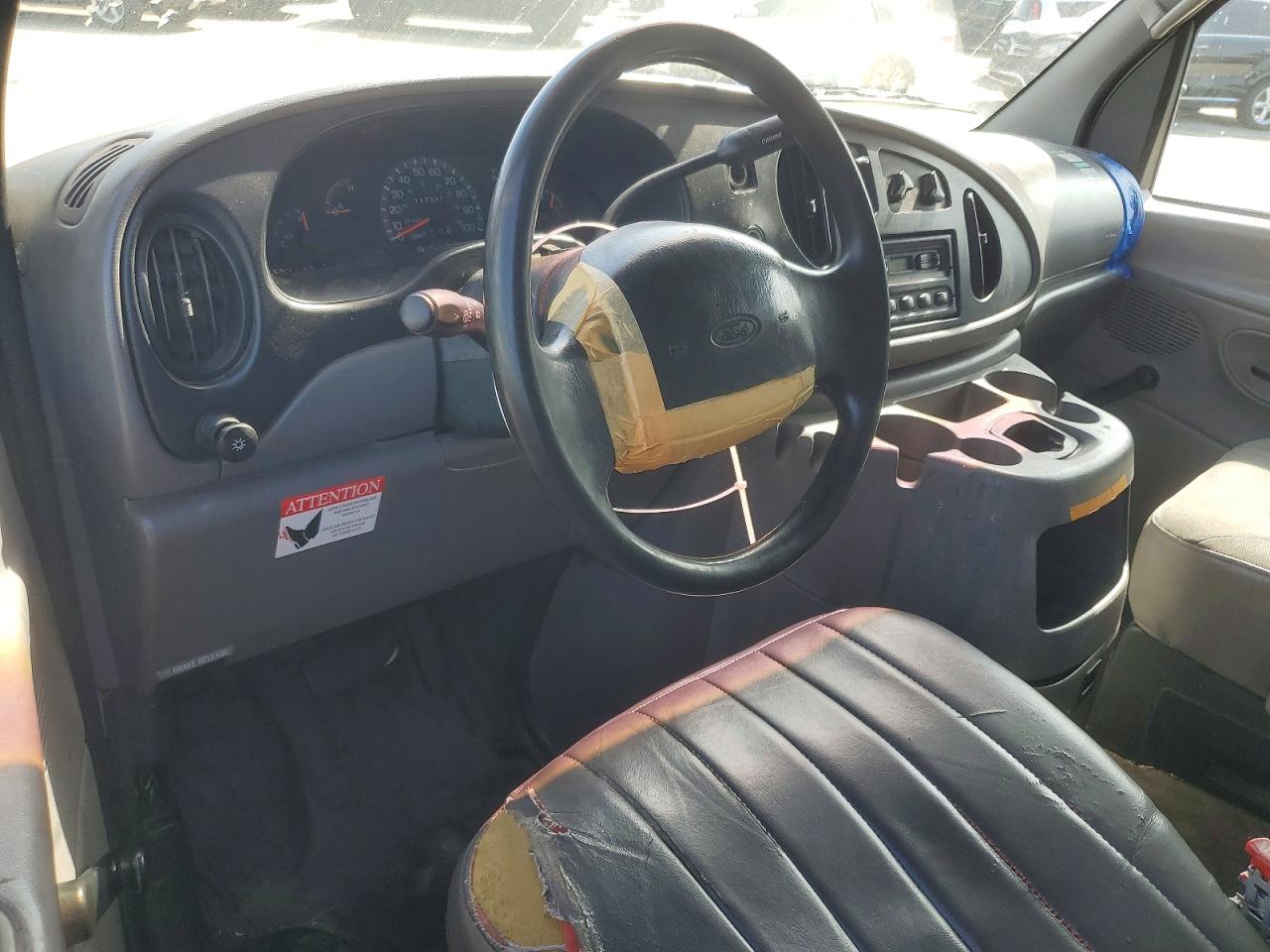2001 FORD ECONOLINE E250 VAN photo 15