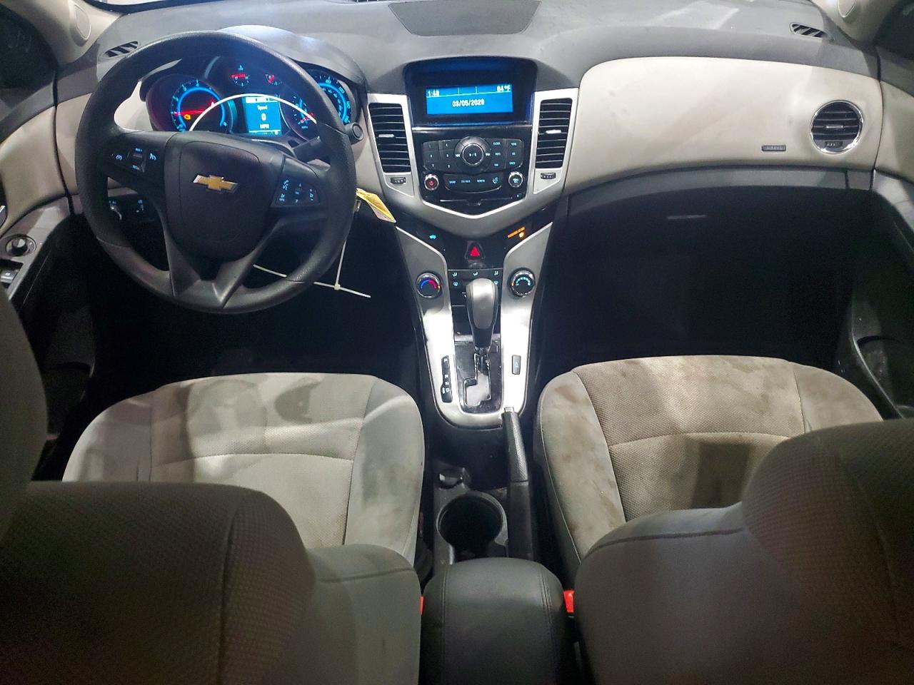 2016 CHEVROLET CRUZE LIMITED LT photo 8