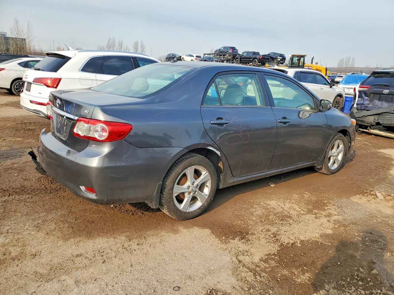 2013 TOYOTA COROLLA L photo 3
