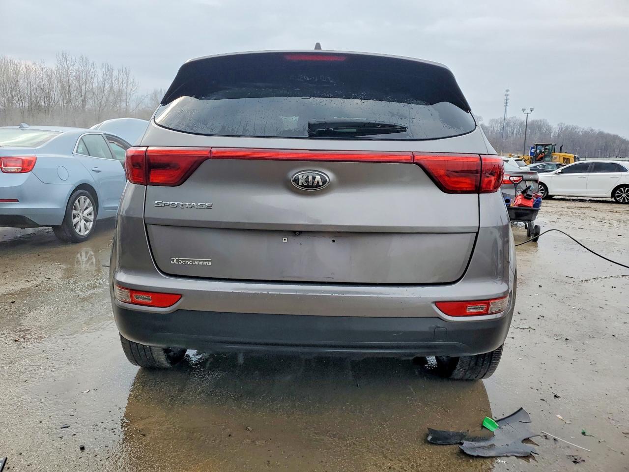 2018 KIA SPORTAGE LX photo 16