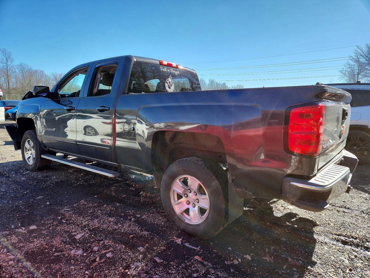 2016 CHEVROLET SILVERADO K1500 LT photo 2