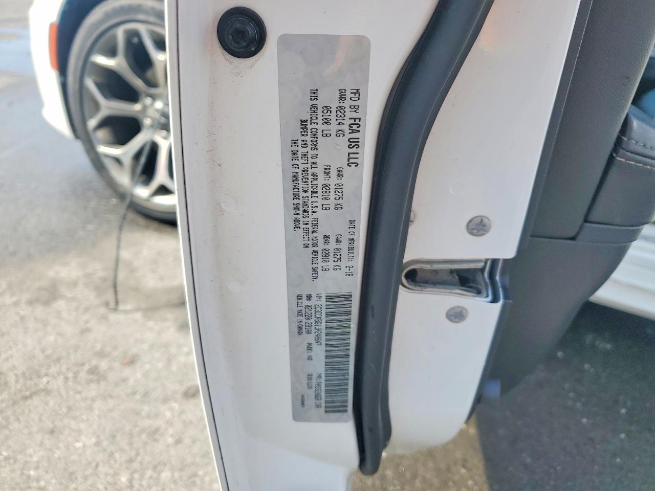 2018 CHRYSLER 300 S photo 12