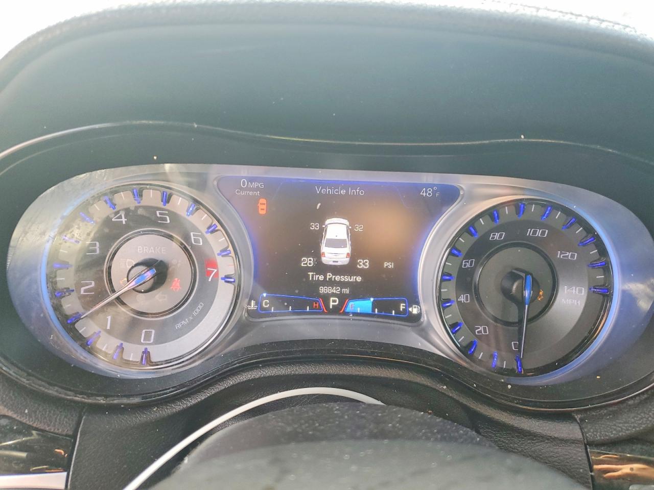 2018 CHRYSLER 300 S photo 9