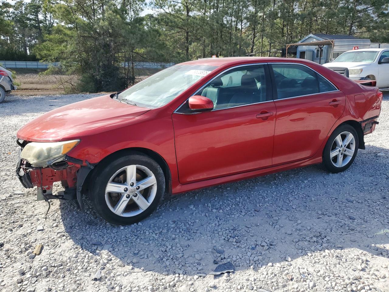 2014 TOYOTA CAMRY