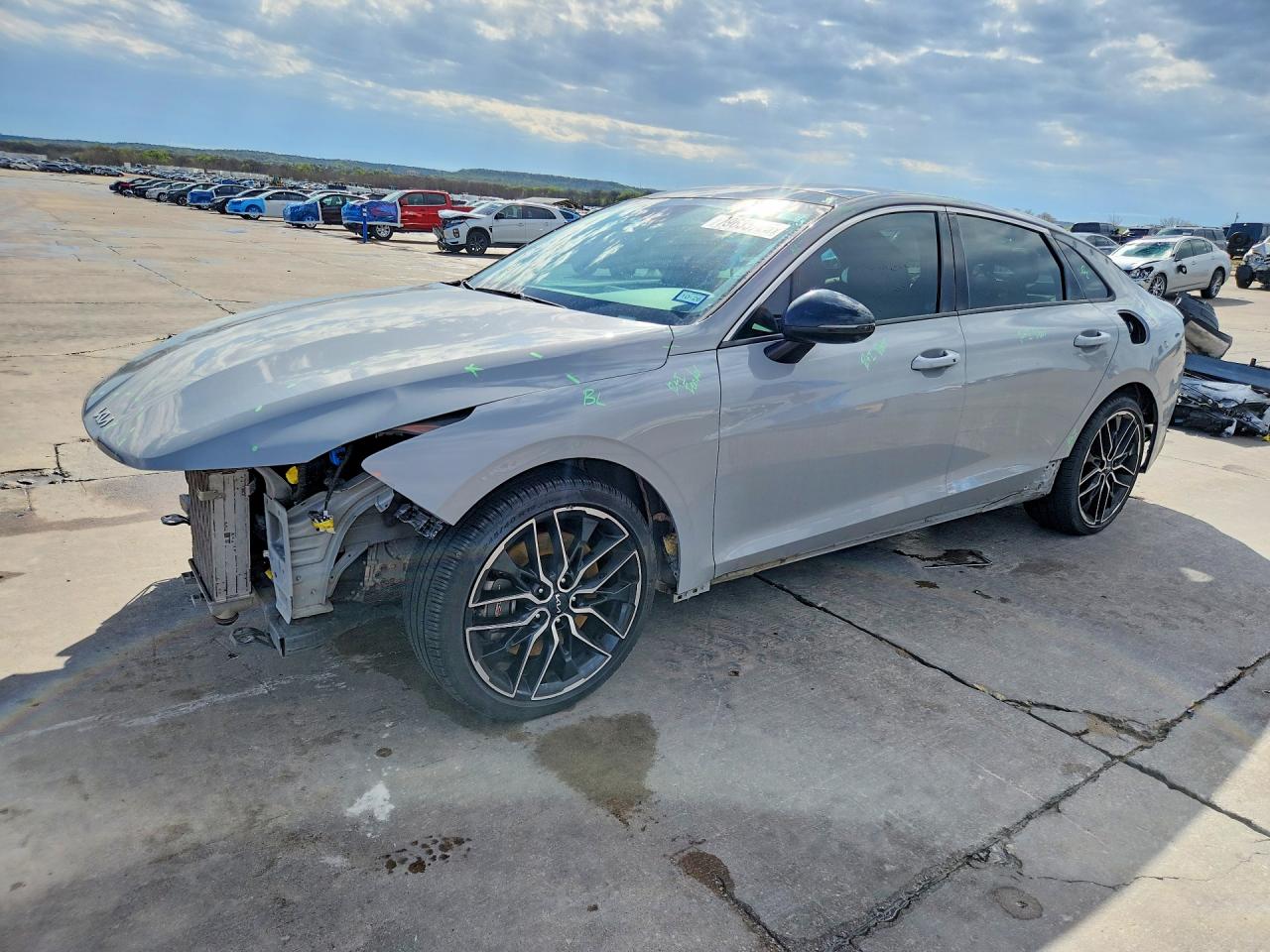 2023 KIA K5