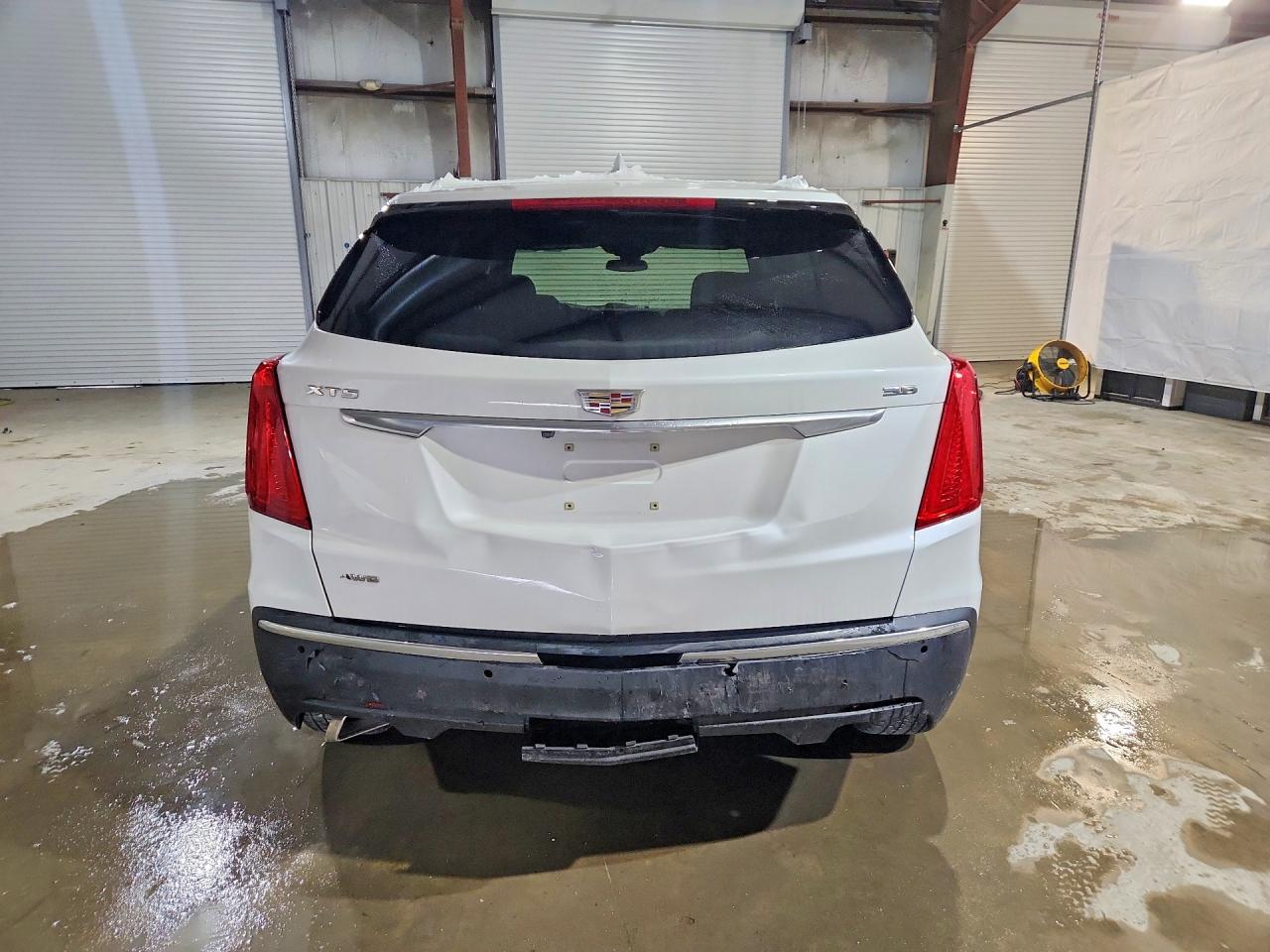 2017 CADILLAC XT5 LUXURY photo 11
