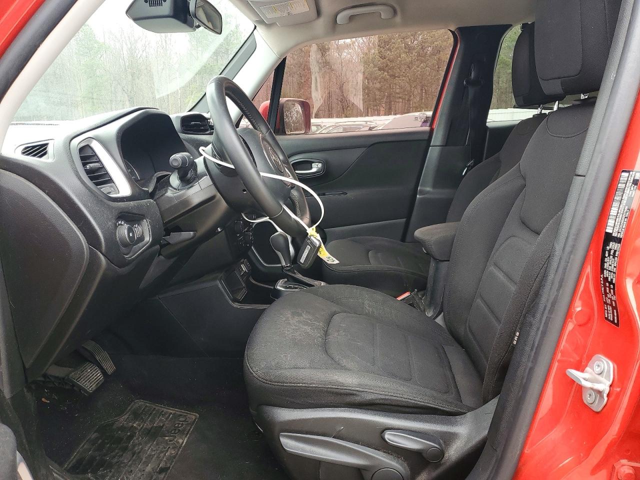 2019 JEEP RENEGADE LATITUDE photo 7