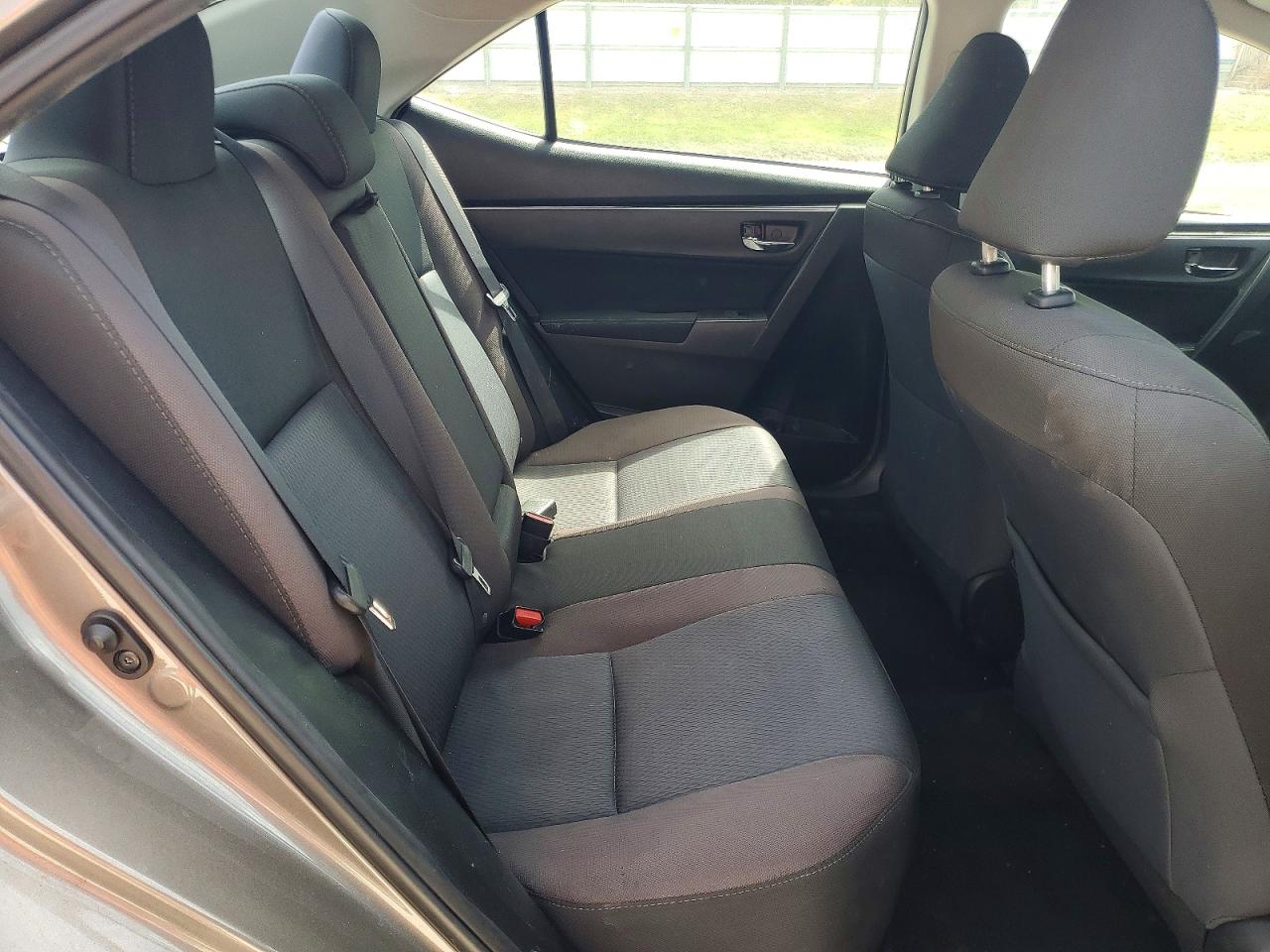 2018 TOYOTA COROLLA LE photo 19