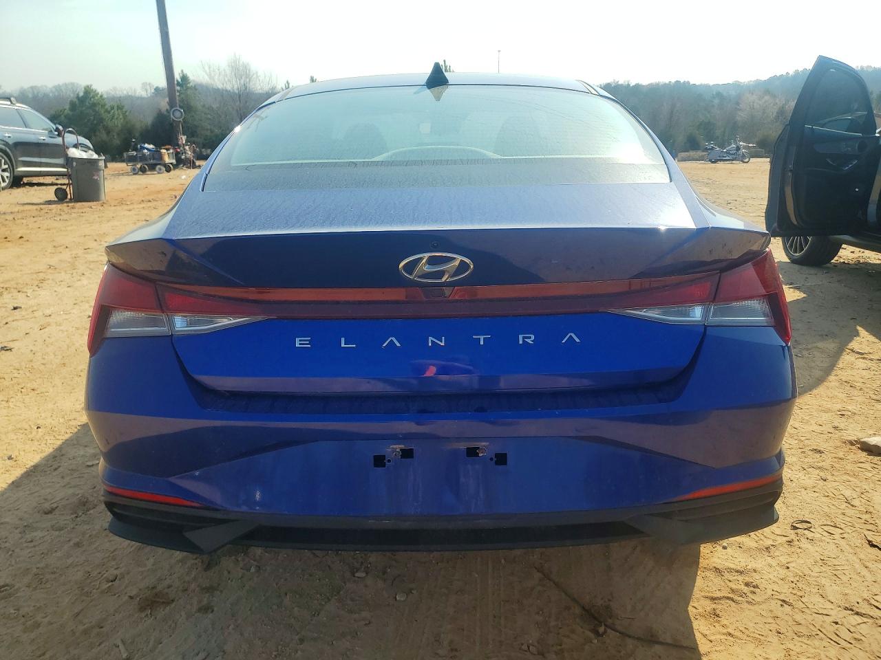 2023 HYUNDAI ELANTRA SEL photo 11