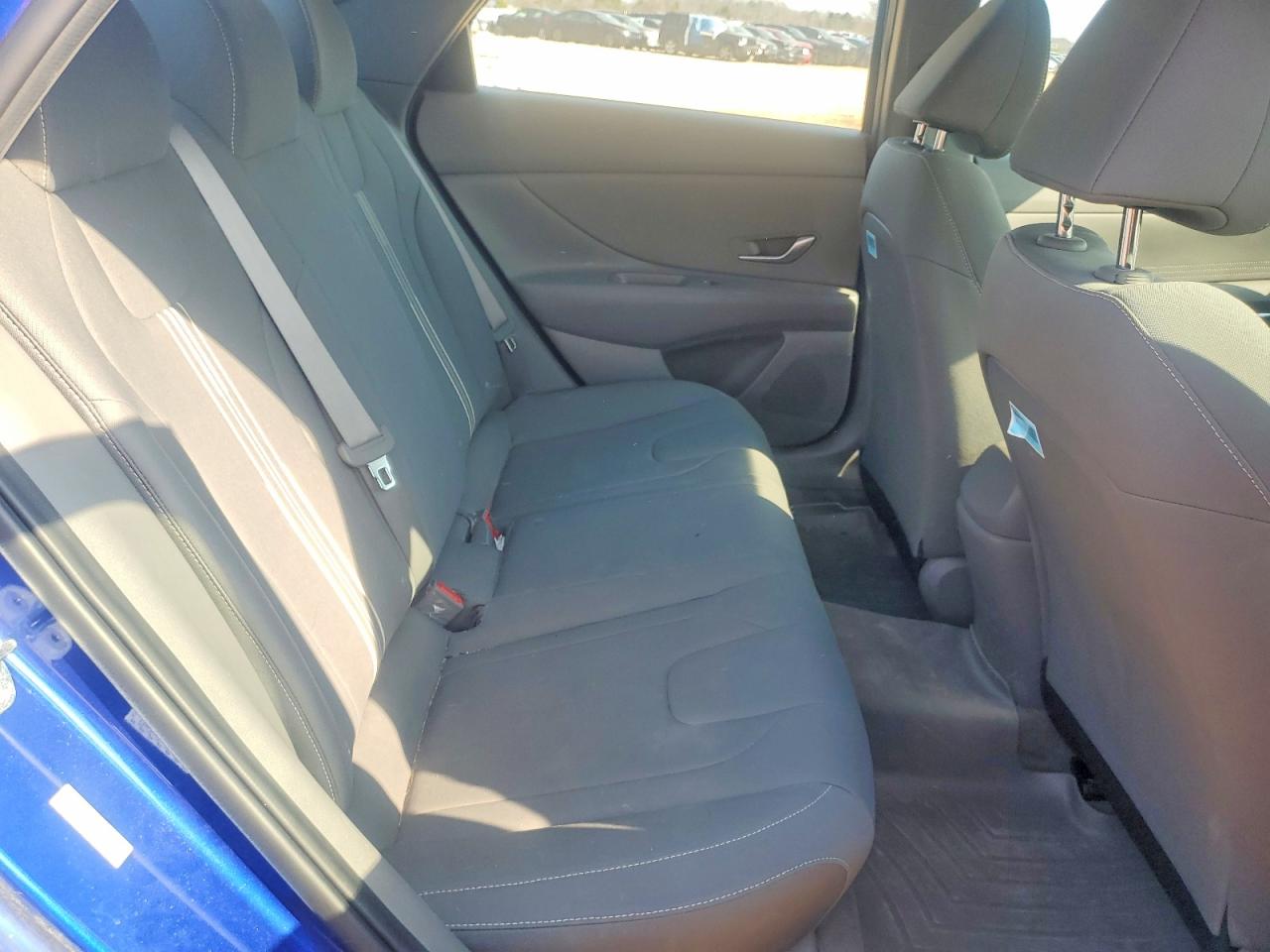 2023 HYUNDAI ELANTRA SEL photo 19