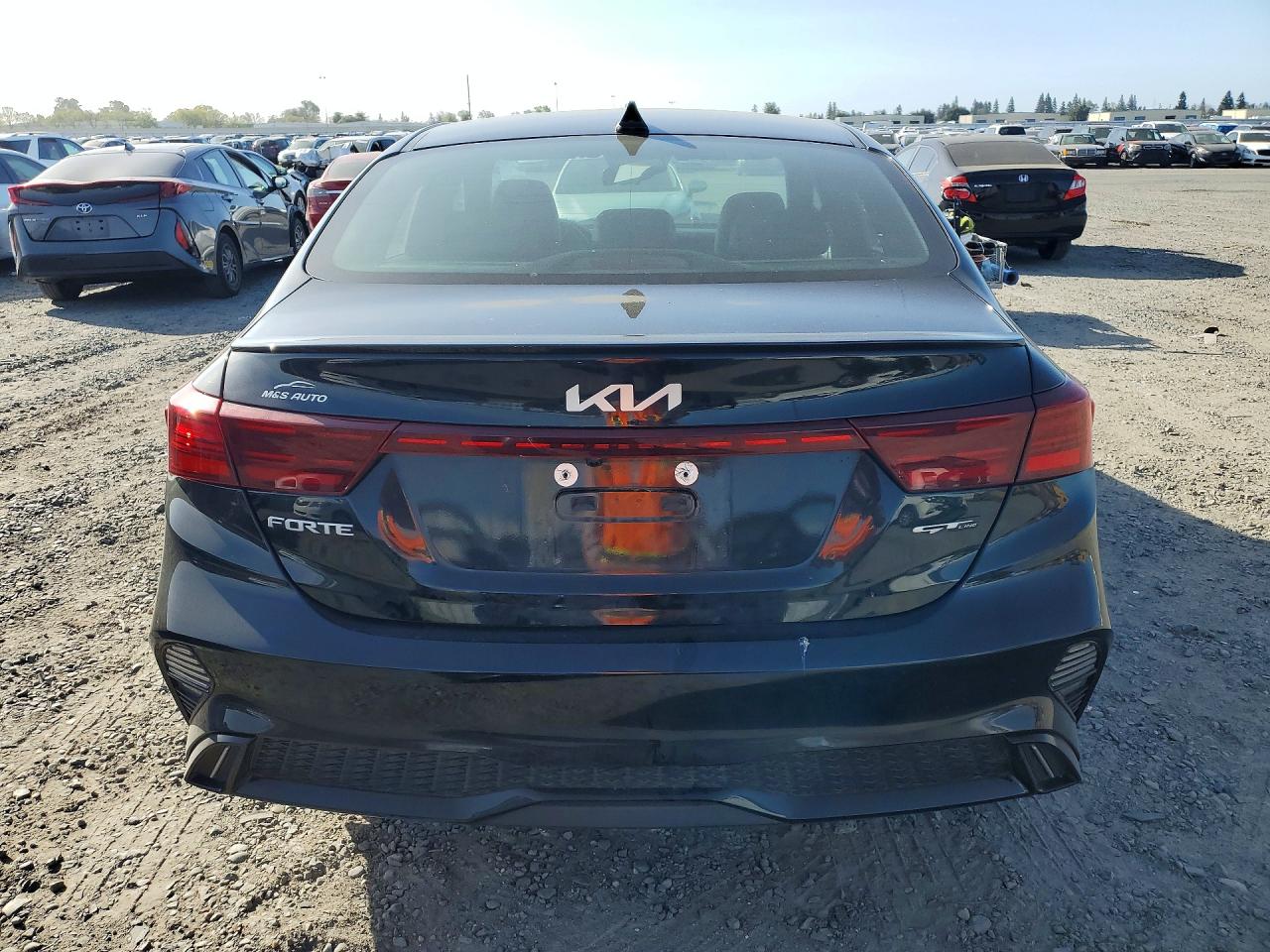 2024 KIA FORTE GT-LINE photo 11