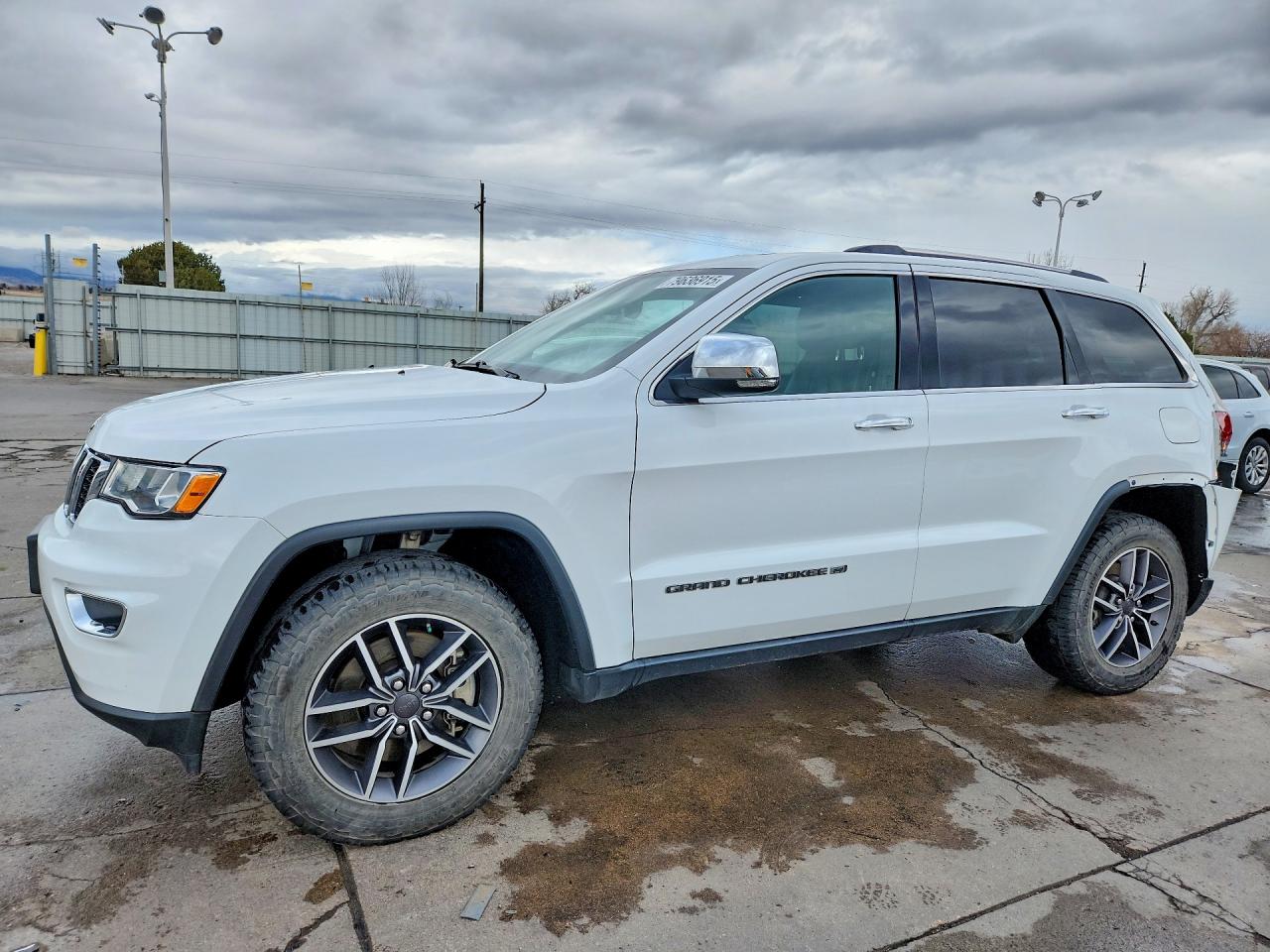 2022 JEEP GRAND CHEROKEE