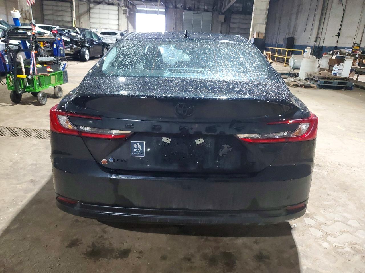2025 TOYOTA CAMRY LE photo 11