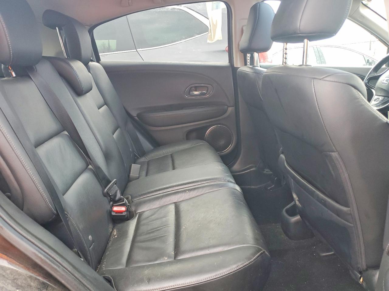 2016 HOND HR-V EXL photo 41