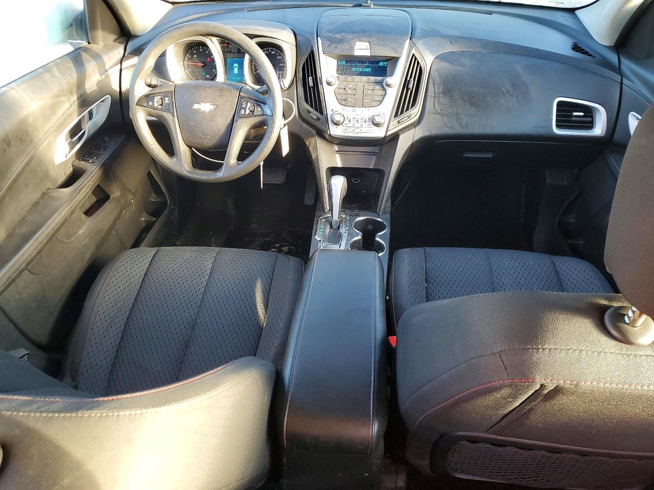 2013 CHEVROLET EQUINOX LS photo 8