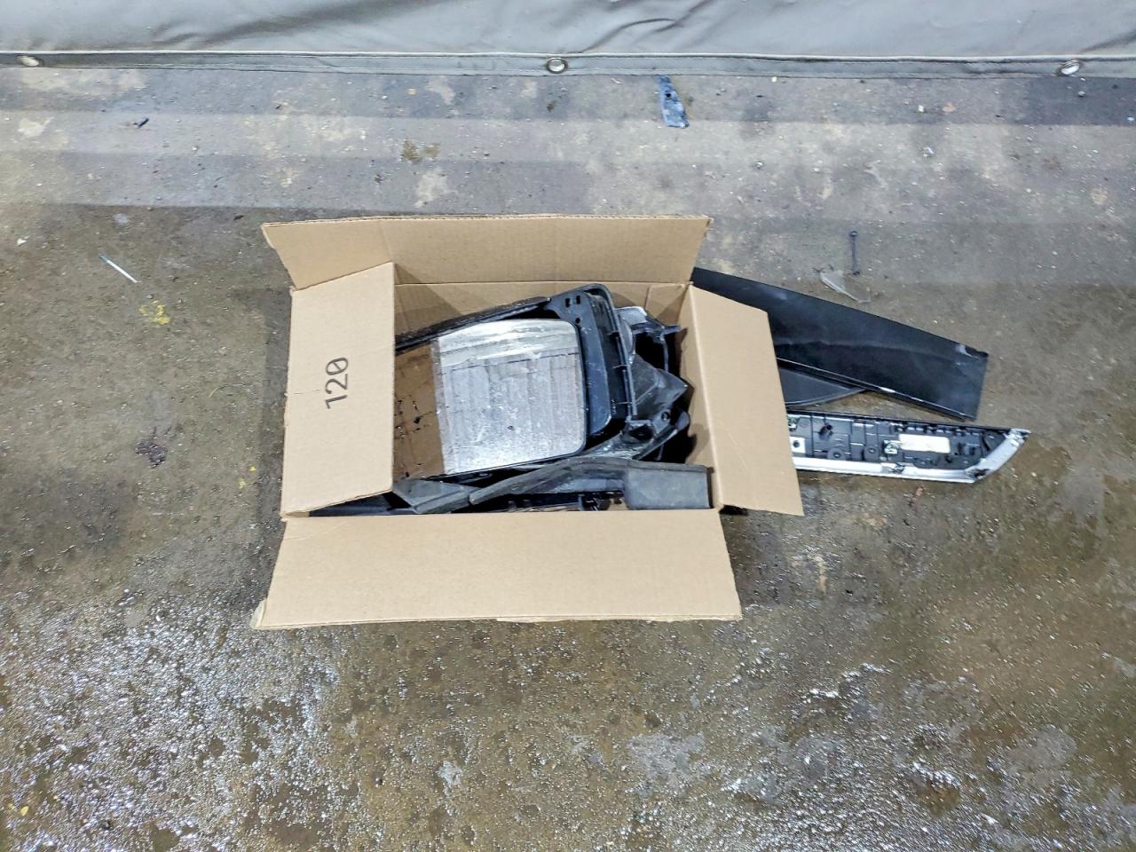2020 GMC SIERRA K1500 ELEVATION photo 12